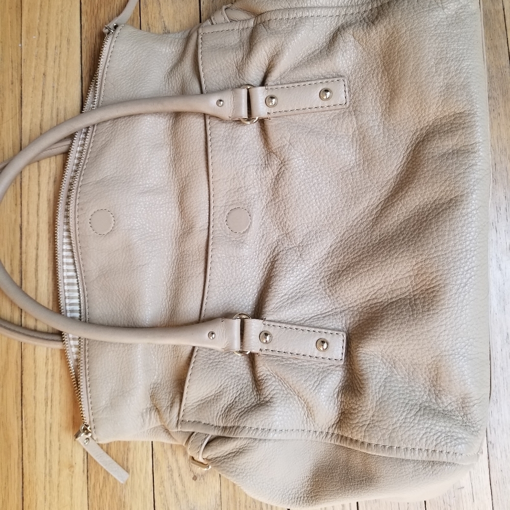 Kate Spade creme color shoulder bag